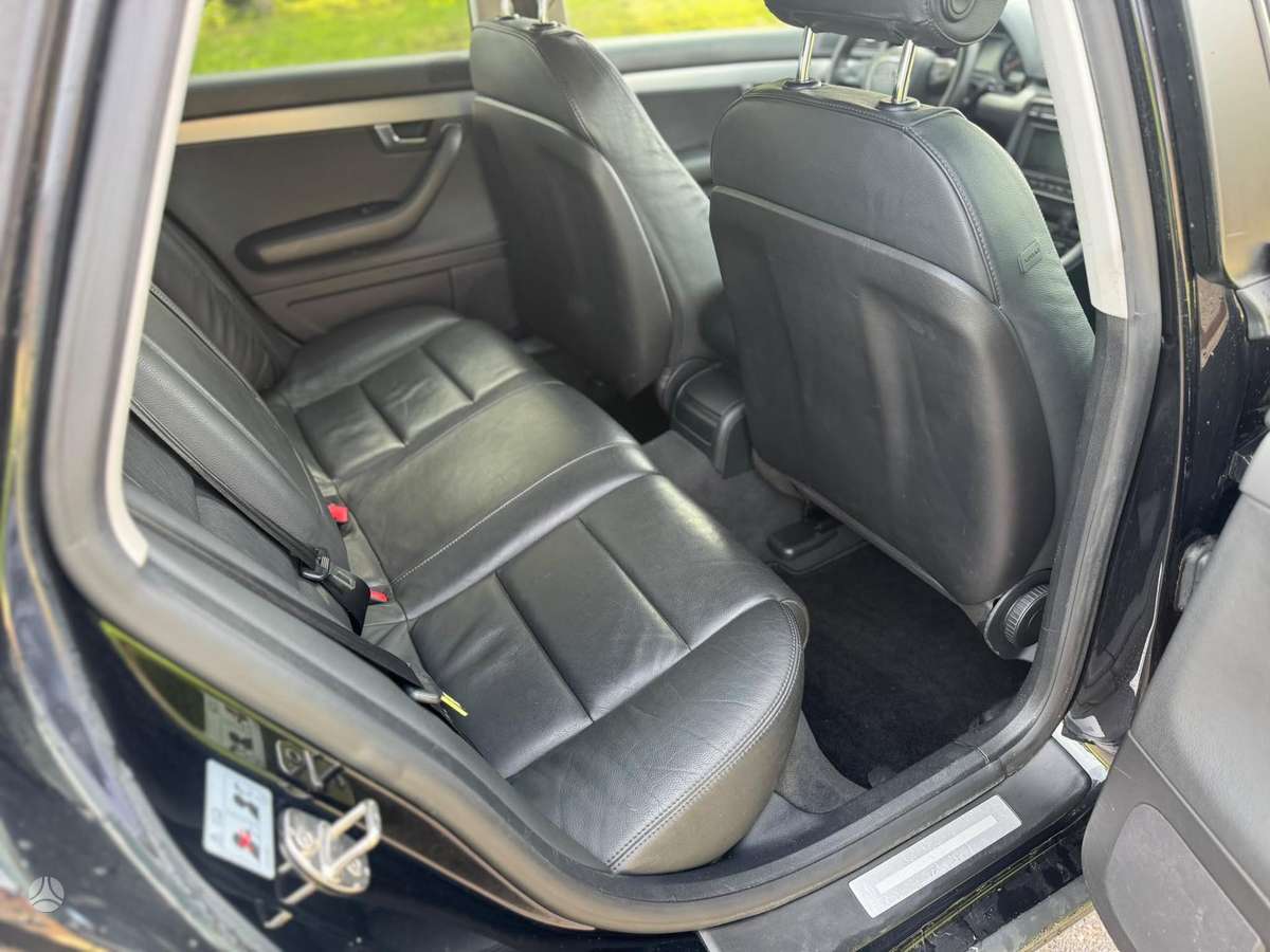Audi A4 2007 — photo 16