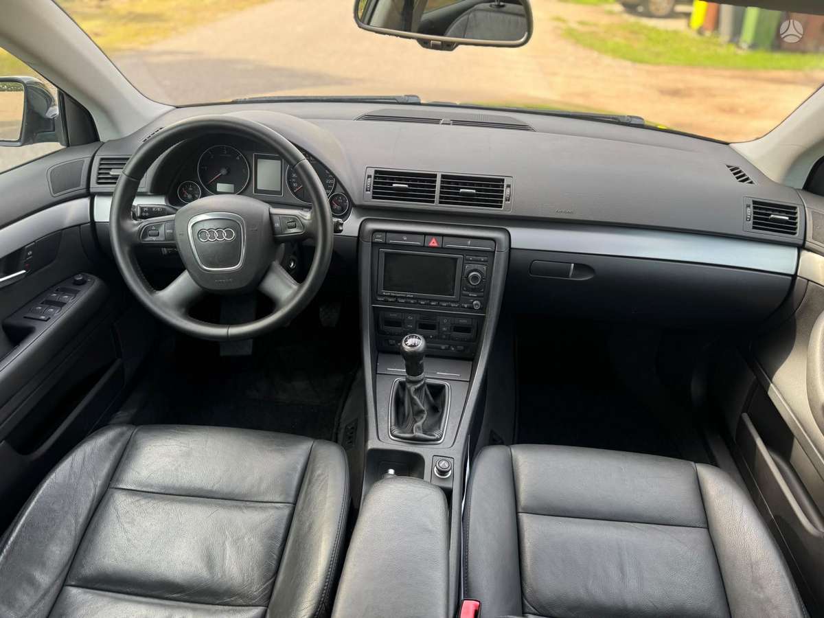Audi A4 2007 — photo 9