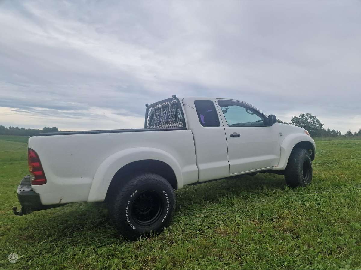 Toyota Hilux 2007 — photo 6