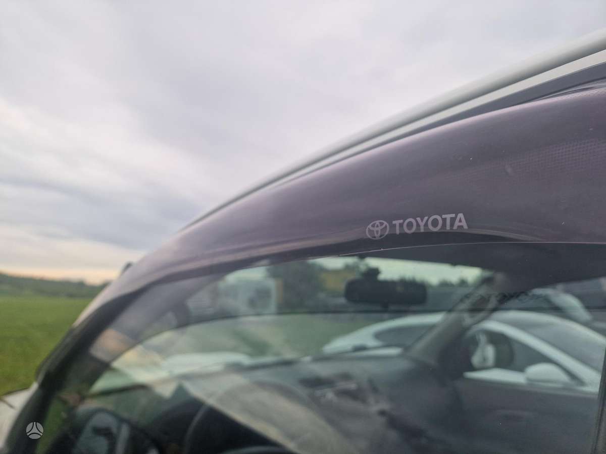 Toyota Hilux 2007 — photo 8