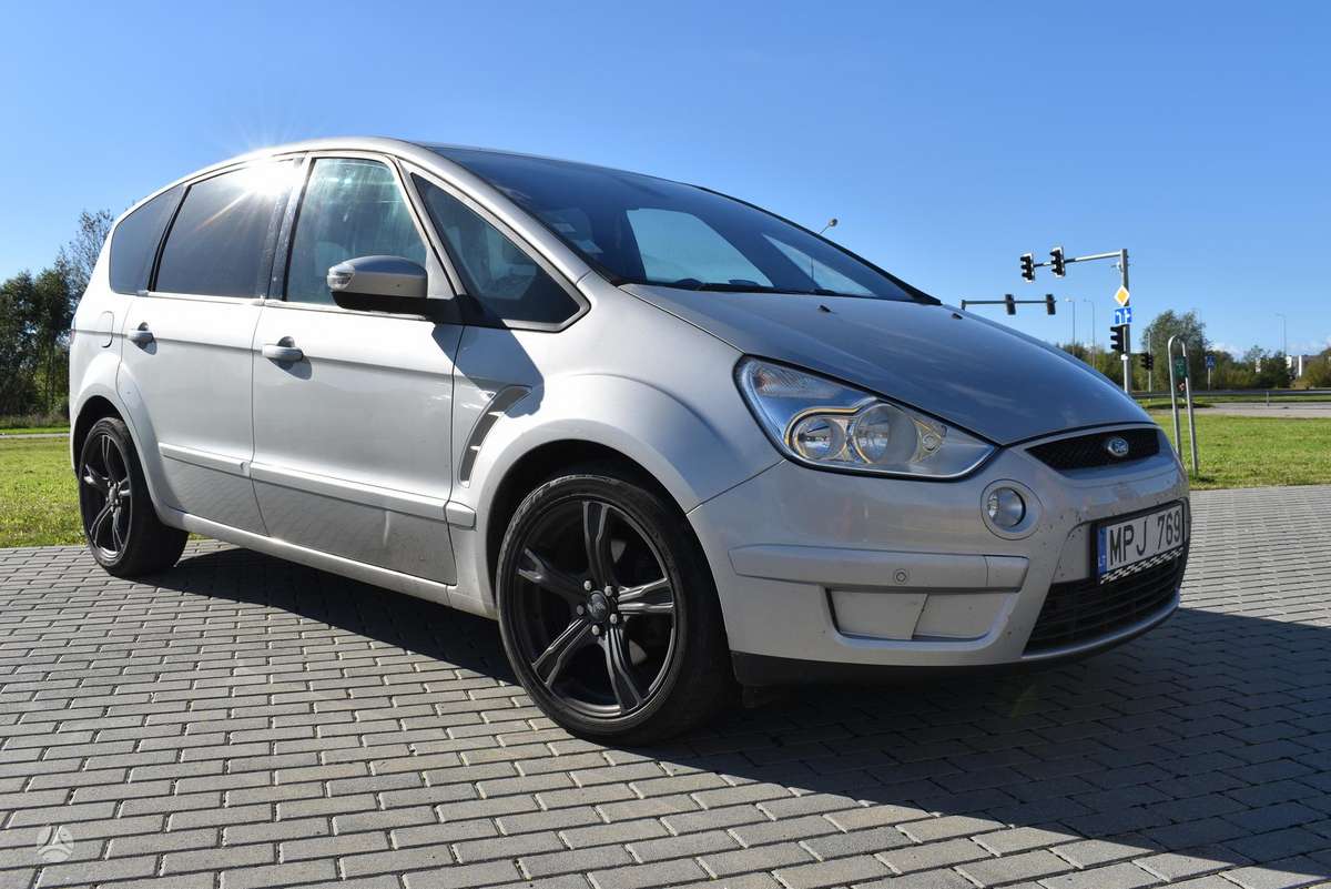 Ford S-MAX 2010 — фото 17