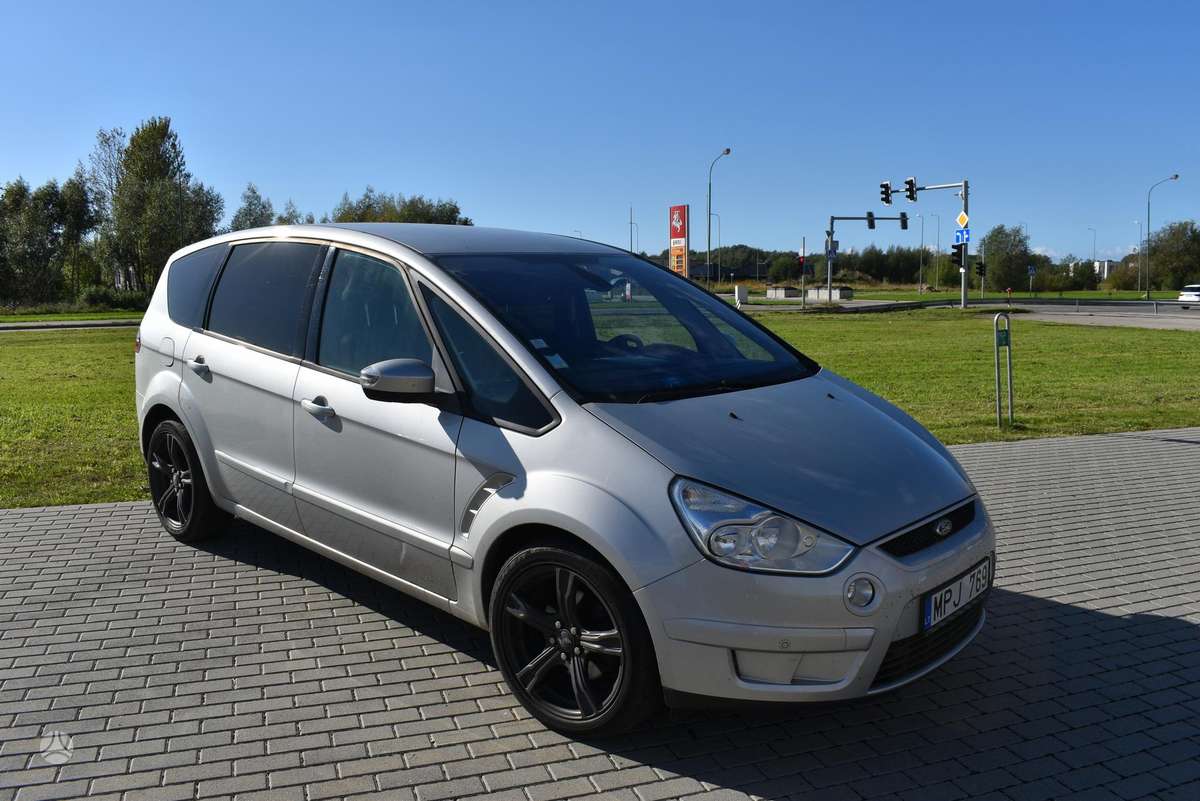Ford S-MAX 2010 — фото 19
