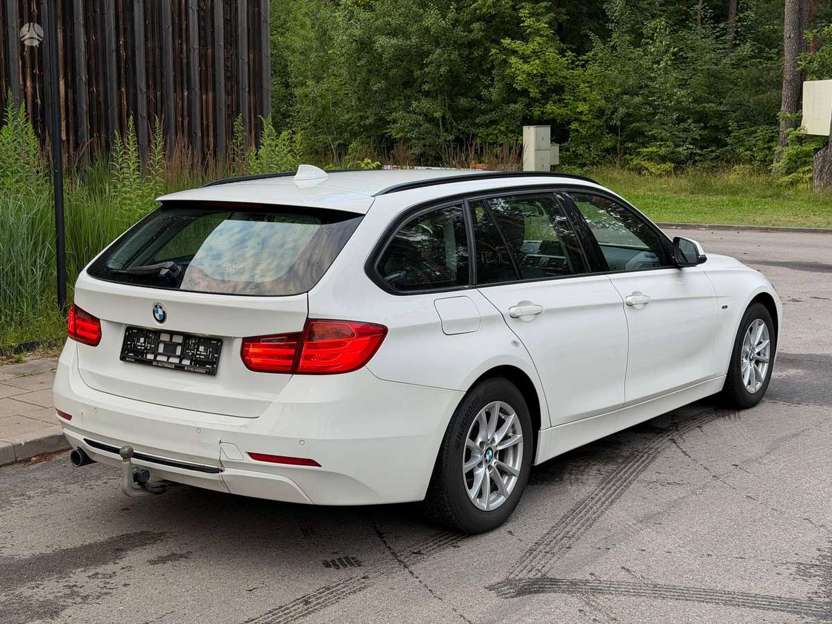 BMW 320 2014 — photo 10