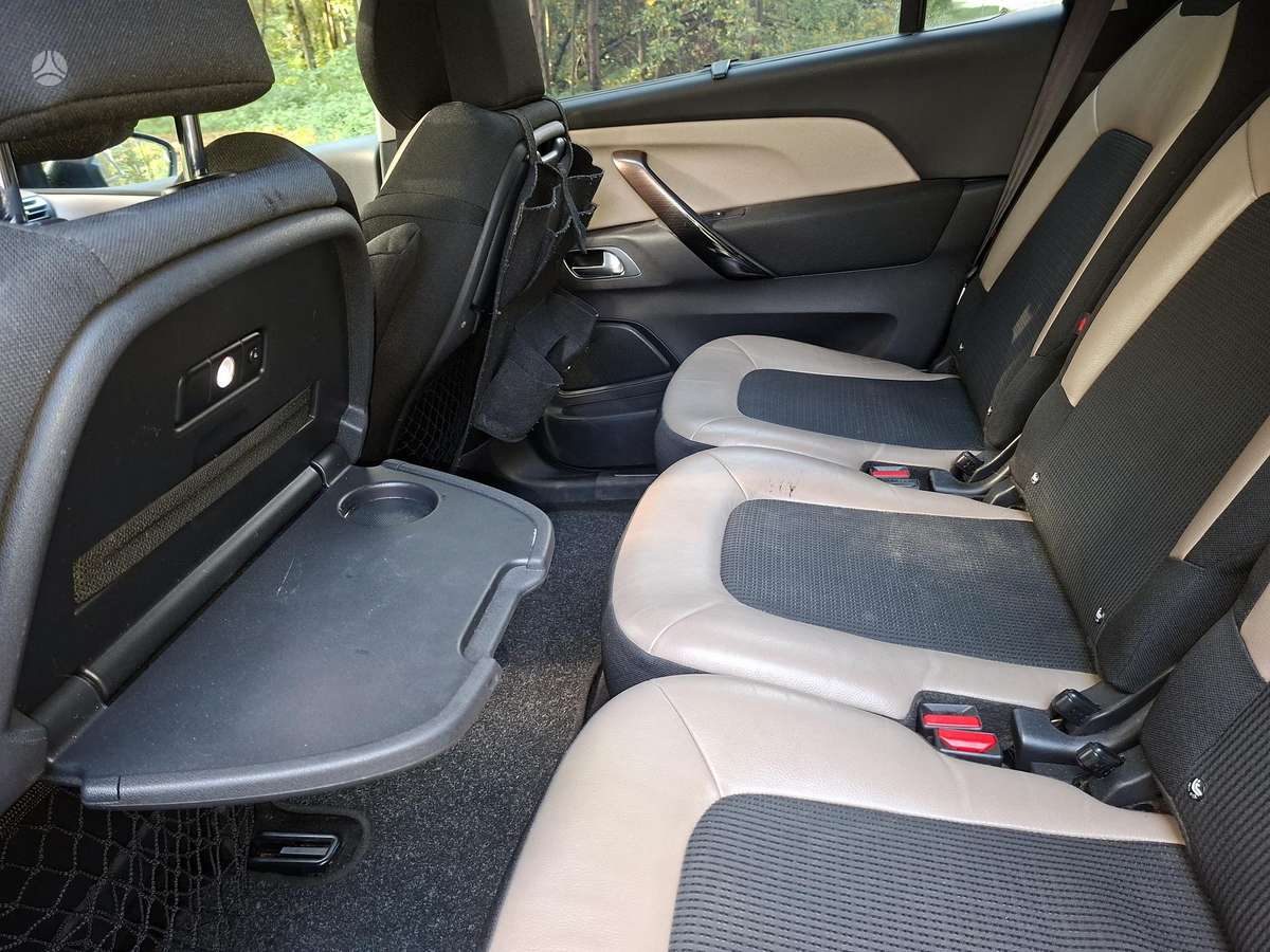 Citroen Grand 2015 — photo 10