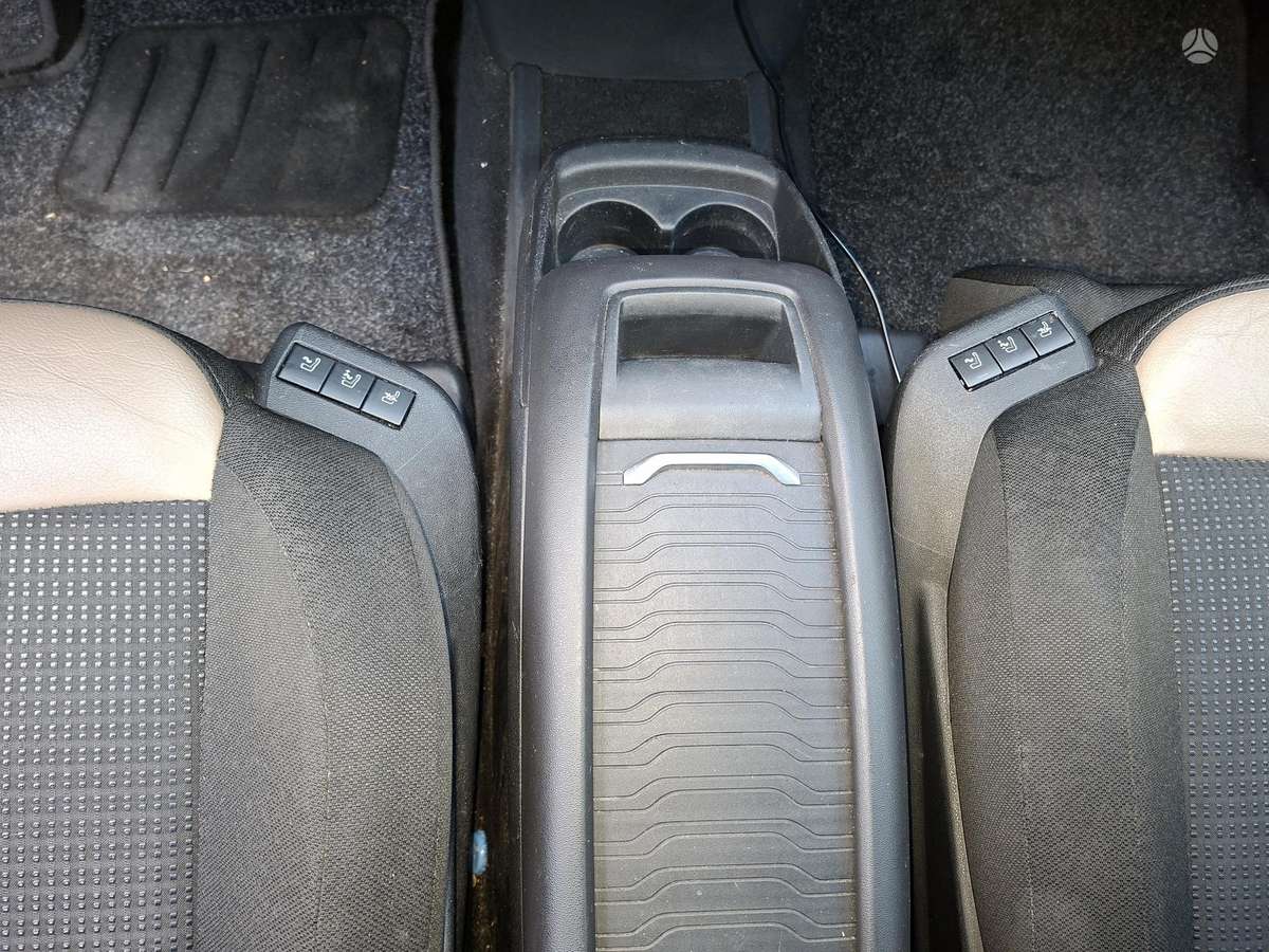 Citroen Grand 2015 — photo 12