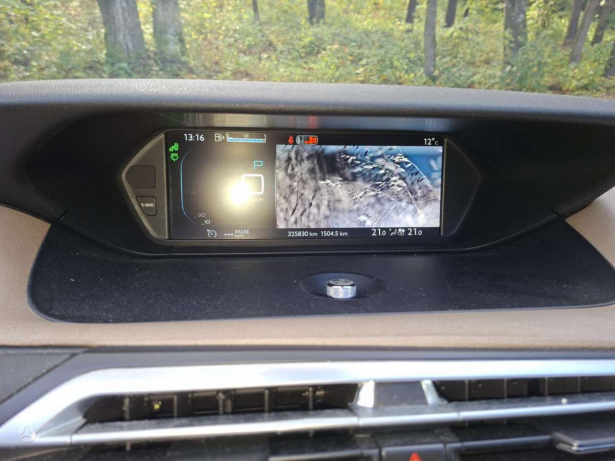 Citroen Grand 2015 — photo 16