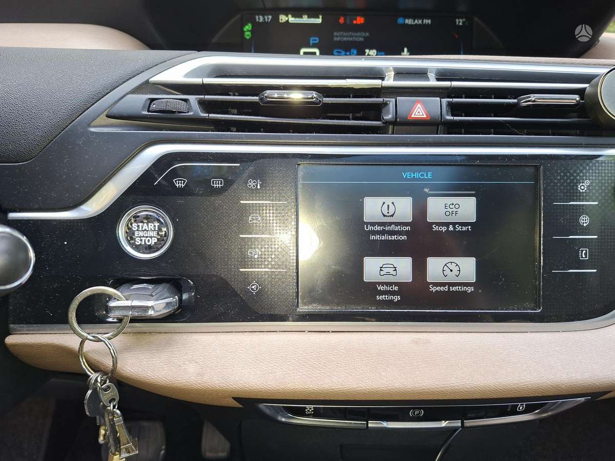 Citroen Grand 2015 — photo 19