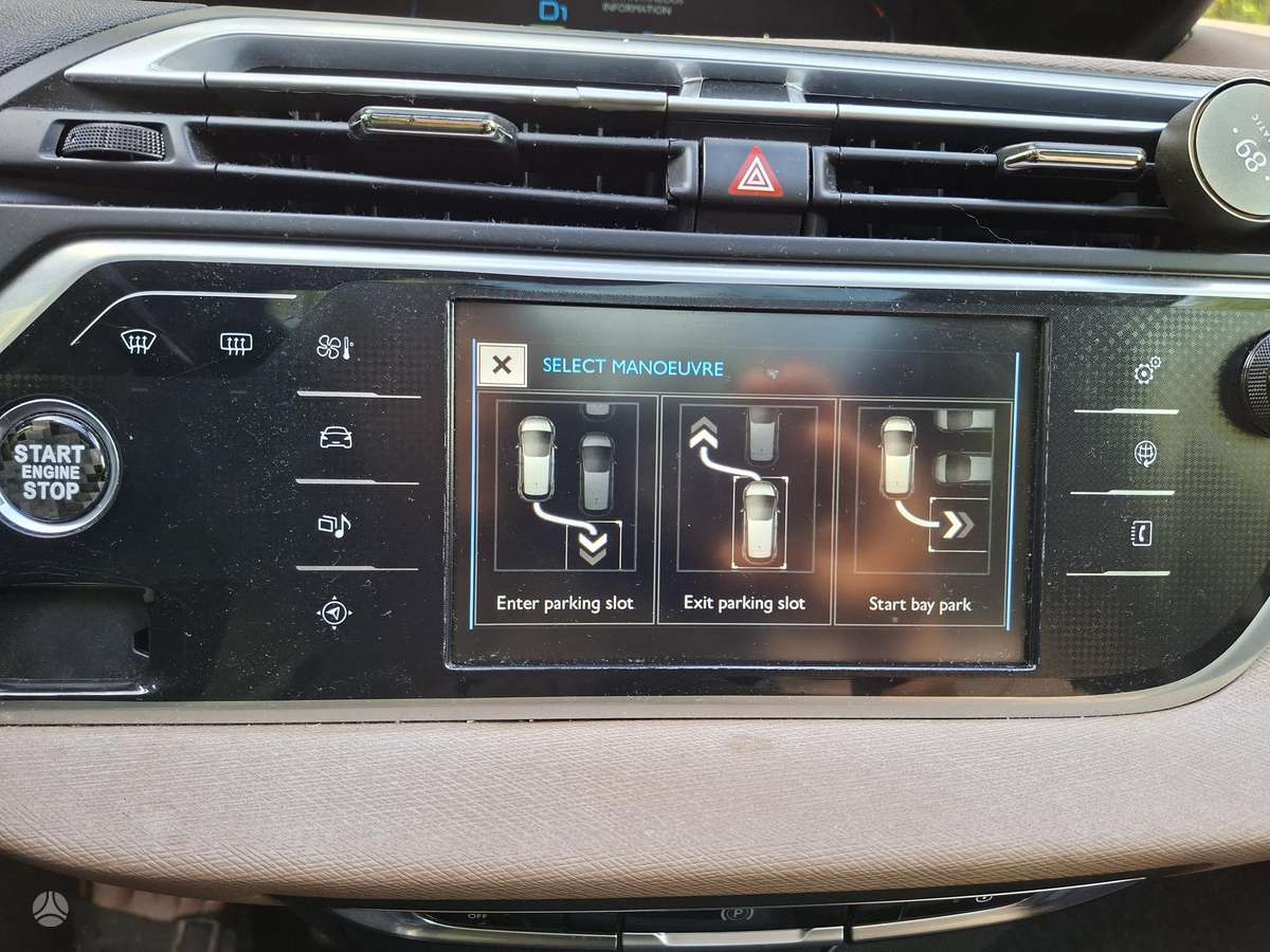 Citroen Grand 2015 — photo 21