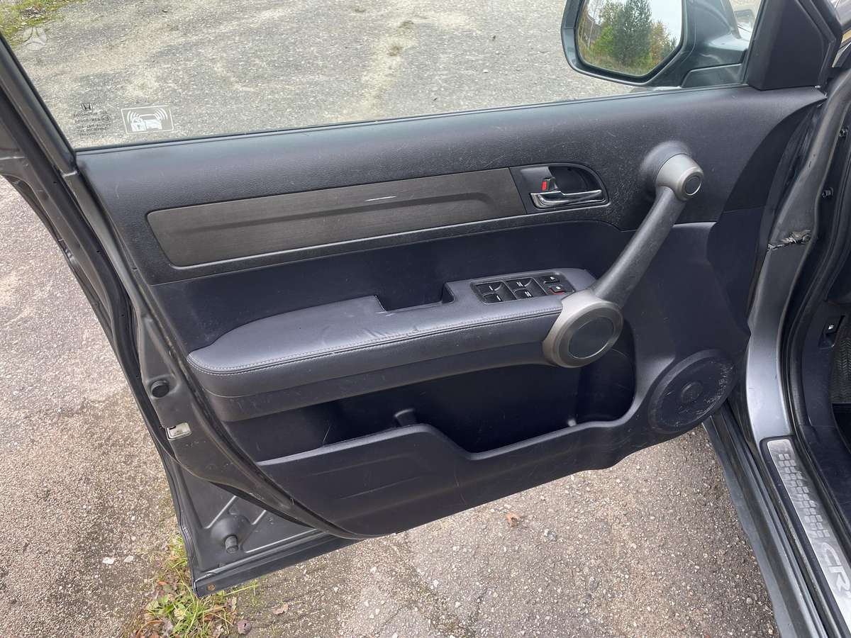 Honda CR-V 2010 — photo 14