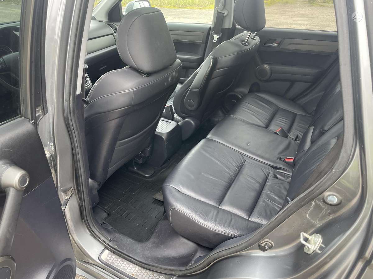 Honda CR-V 2010 — photo 17