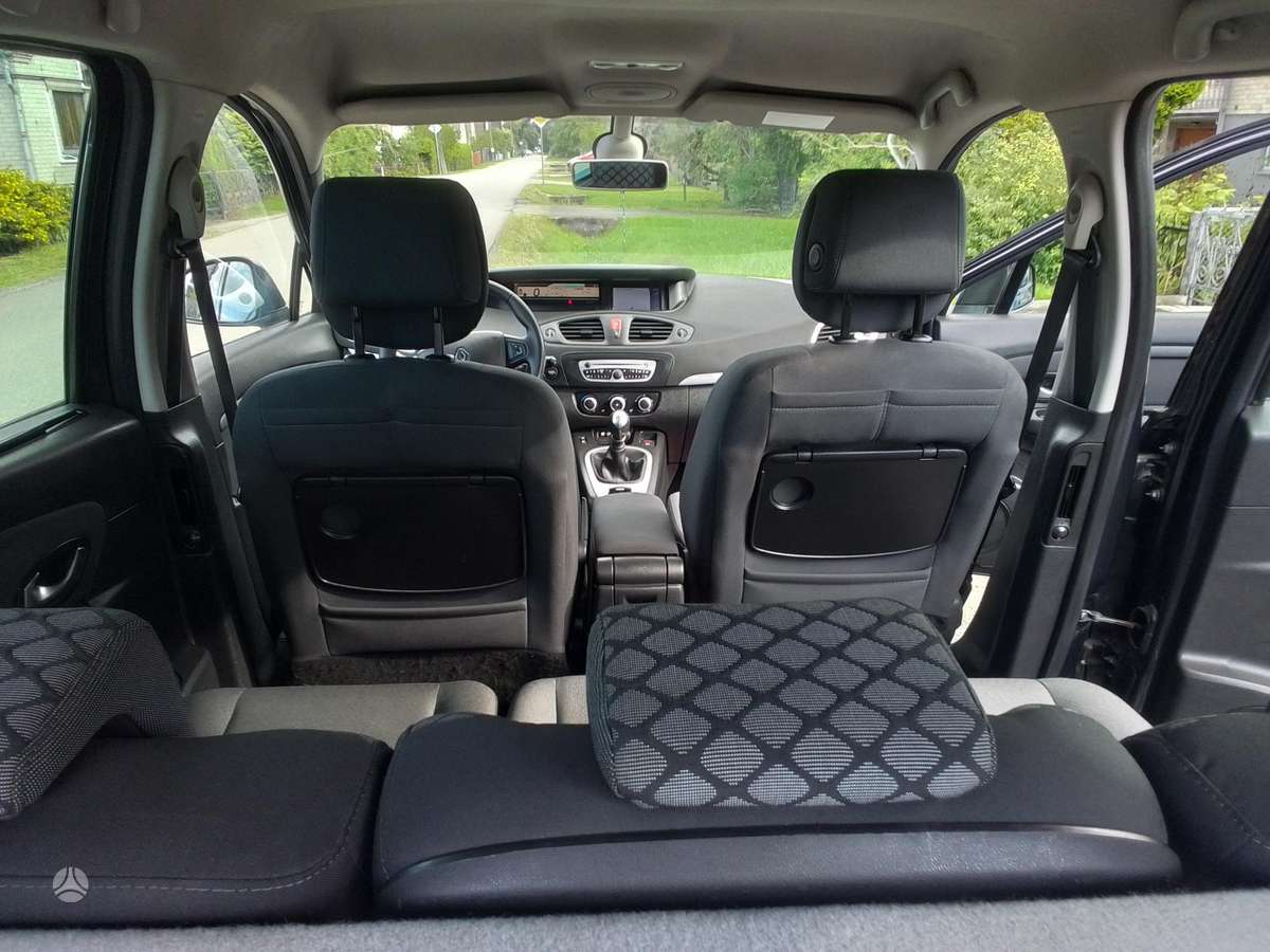 Renault Scenic 2010 — photo 10