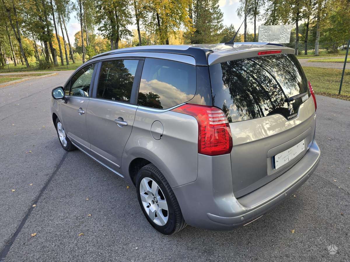 Peugeot 5008 2014 — photo 7