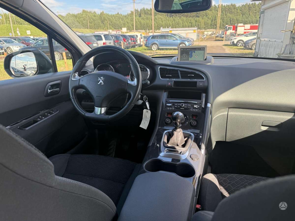 Peugeot 3008 2015 — photo 15