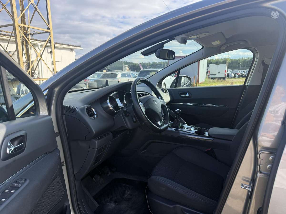 Peugeot 3008 2015 — photo 7