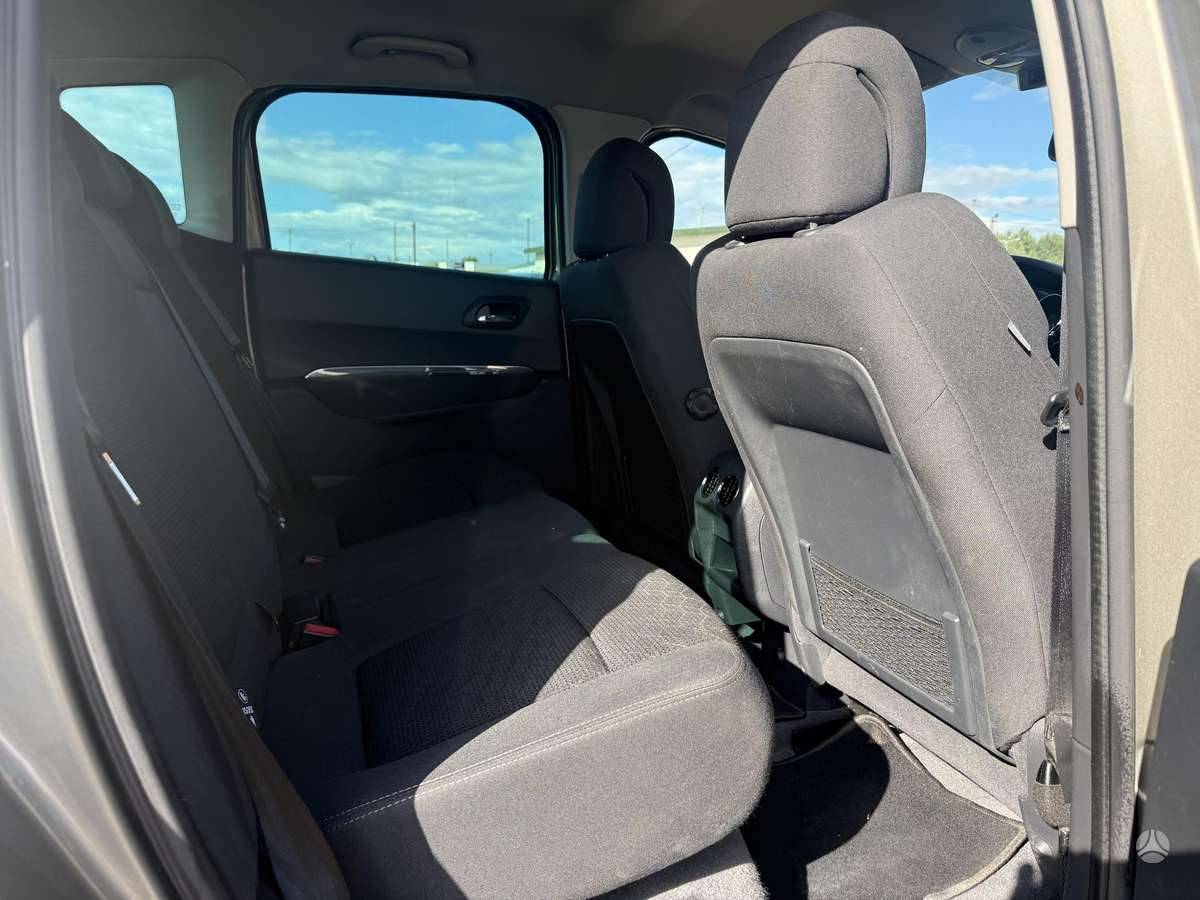 Peugeot 3008 2015 — photo 8