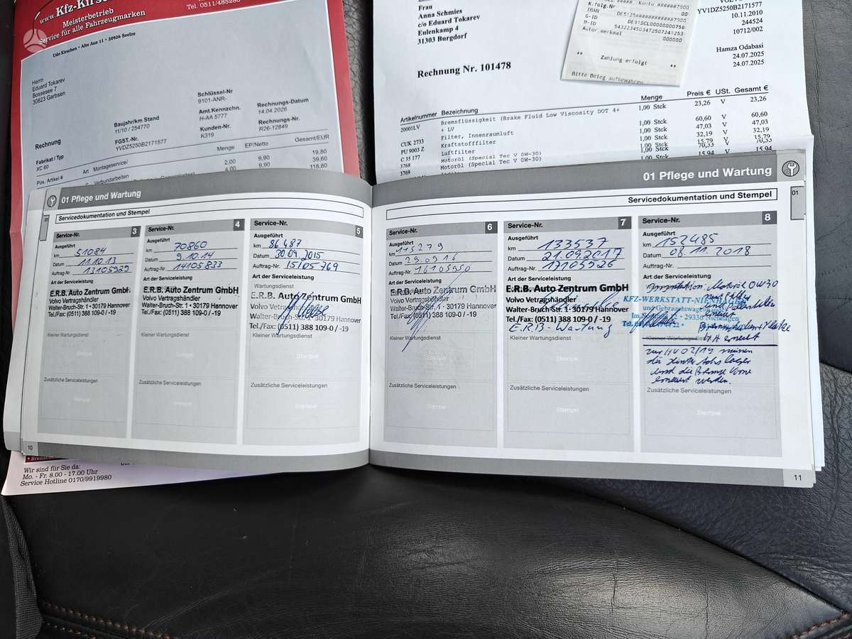 Volvo XC60 2010 — photo 28