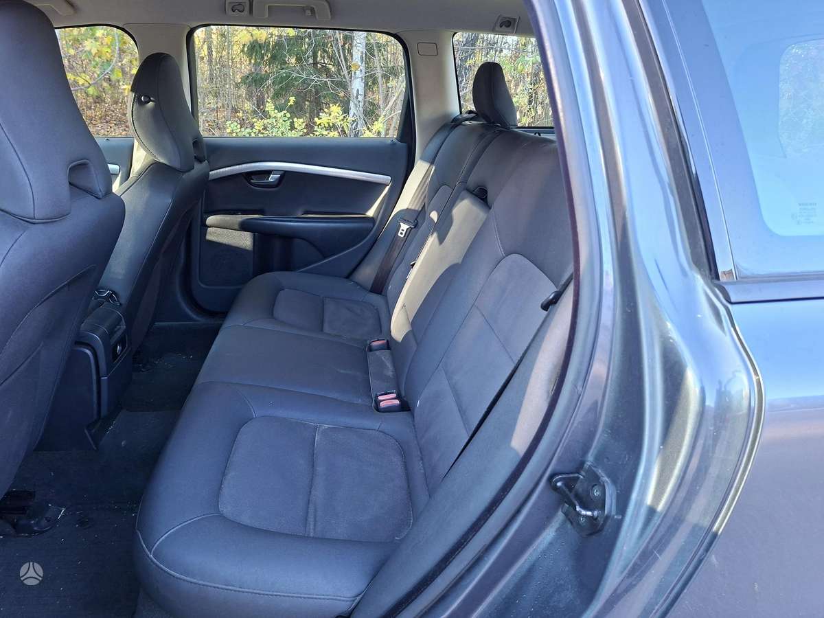 Volvo V70 2008 — photo 7