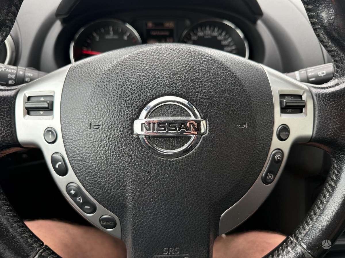 Nissan Qashqai 2011 — photo 11