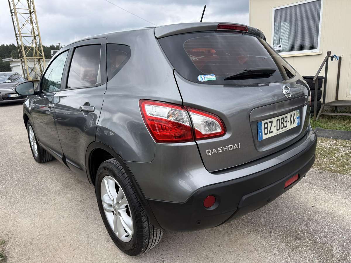 Nissan Qashqai 2011 — photo 6