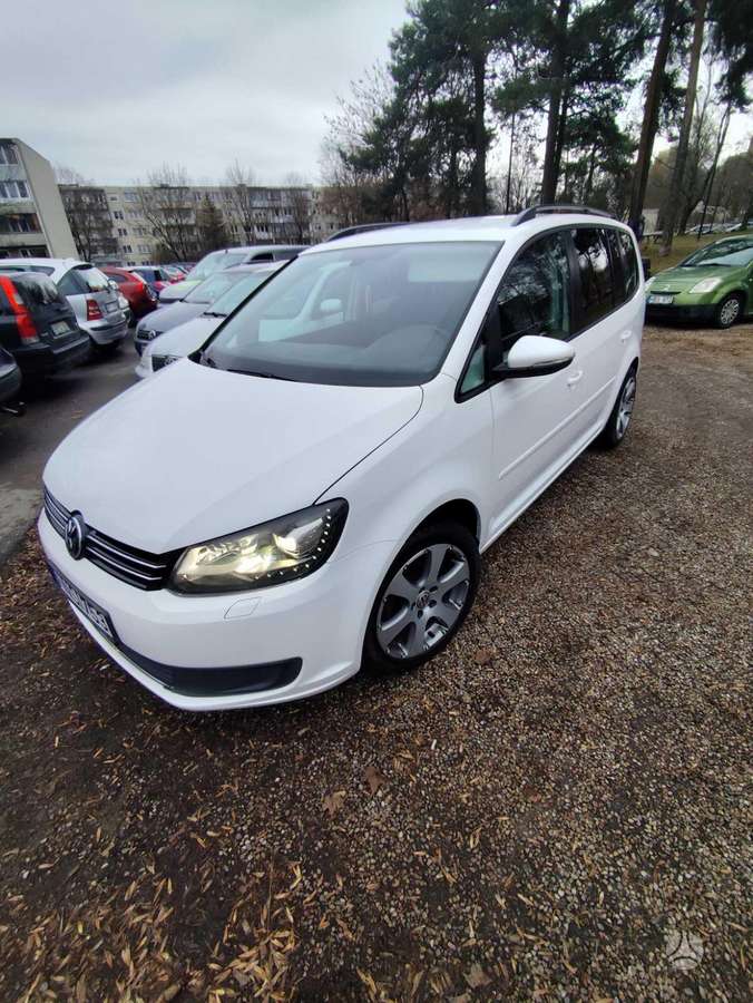Volkswagen Touran 2014 — vehicle for AFU Ukraine