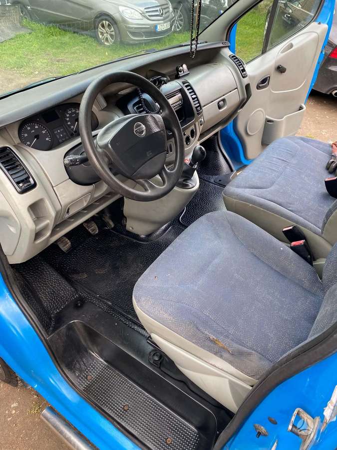 Nissan Primastar 2005 — photo 7