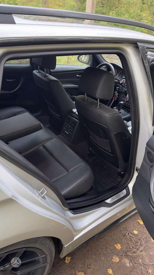 BMW 330 2005 — photo 17