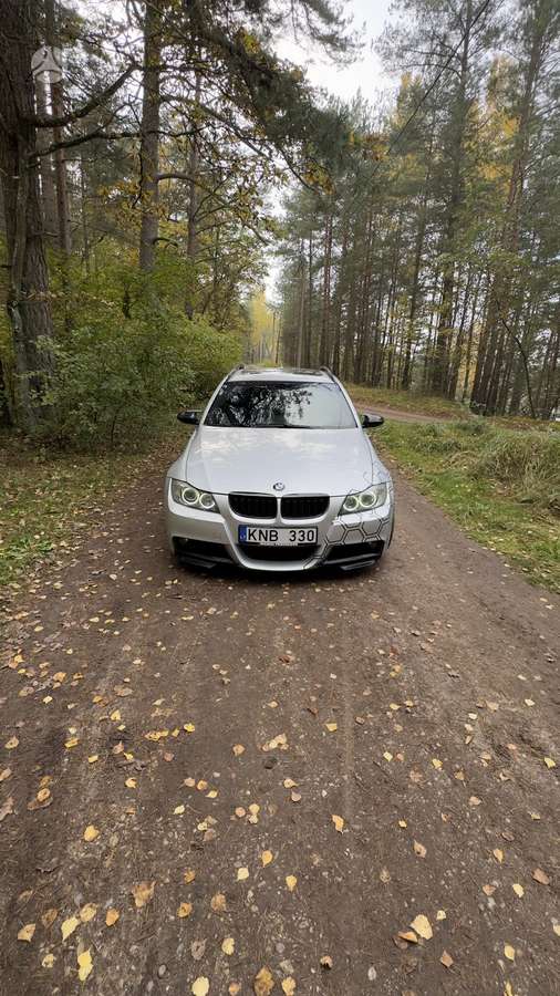 BMW 330 2005 — photo 5
