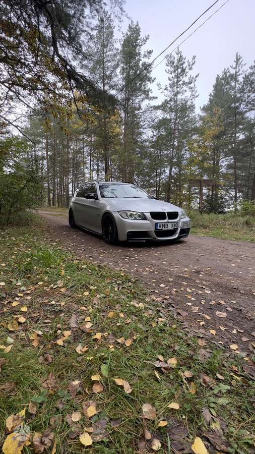 BMW 330 2005 — photo 6