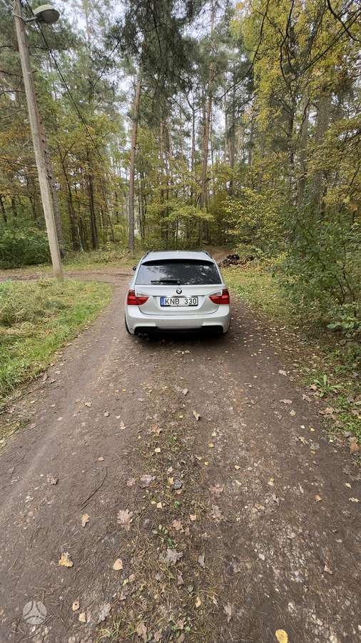 BMW 330 2005 — photo 8
