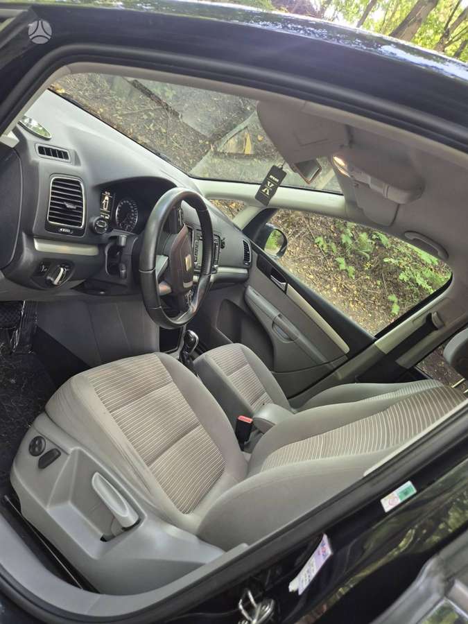 Seat Alhambra 2013 — photo 13