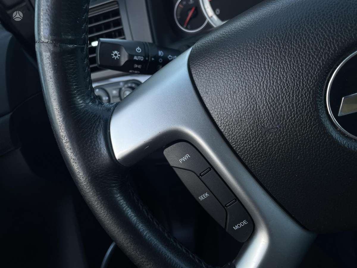 Chevrolet Captiva 2008 — photo 19