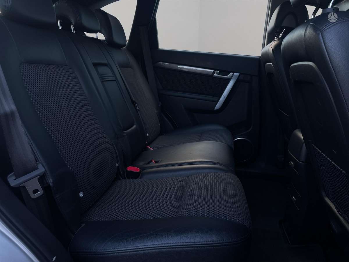 Chevrolet Captiva 2008 — photo 9