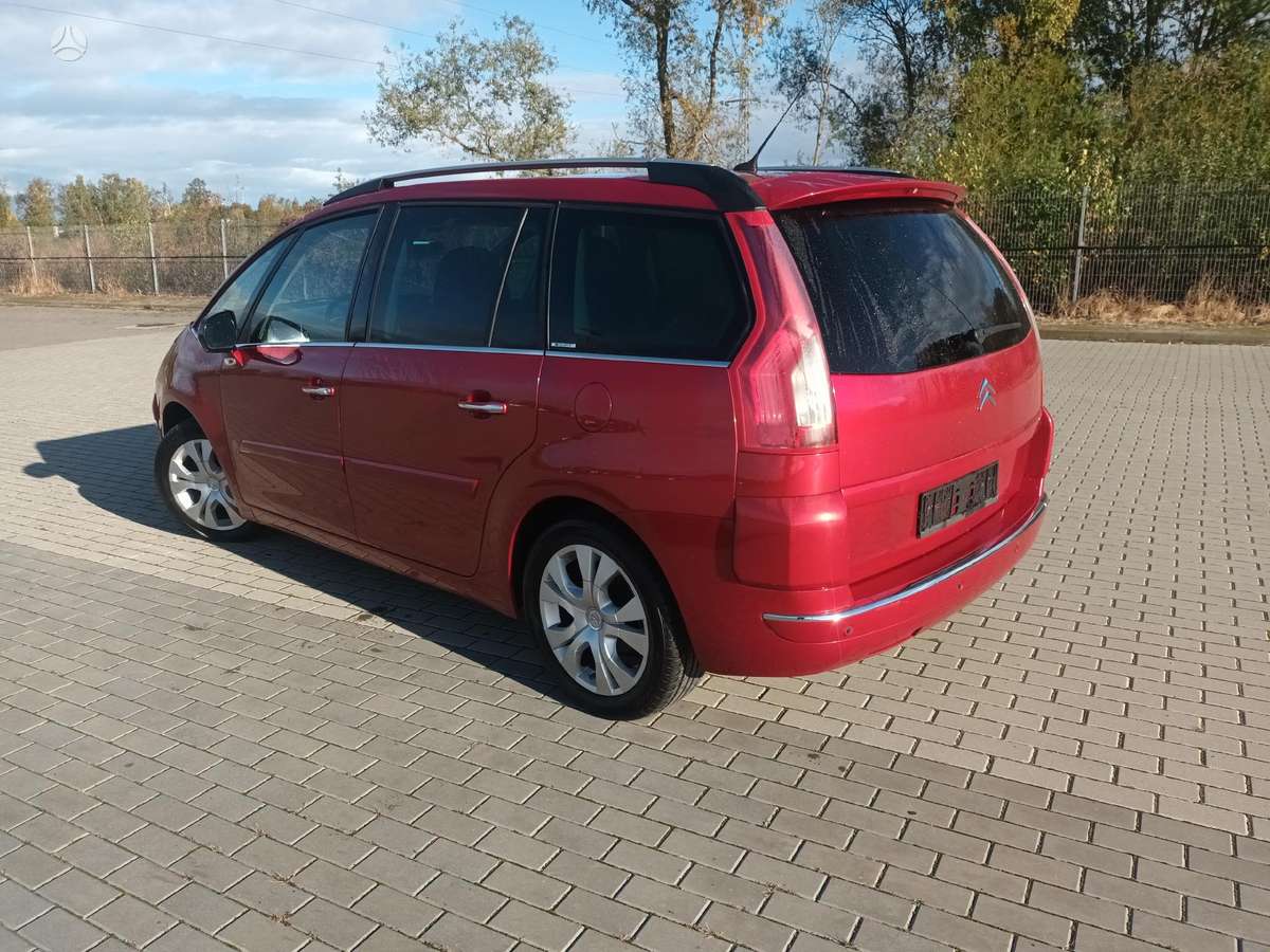Citroen C4 2012 — photo 5