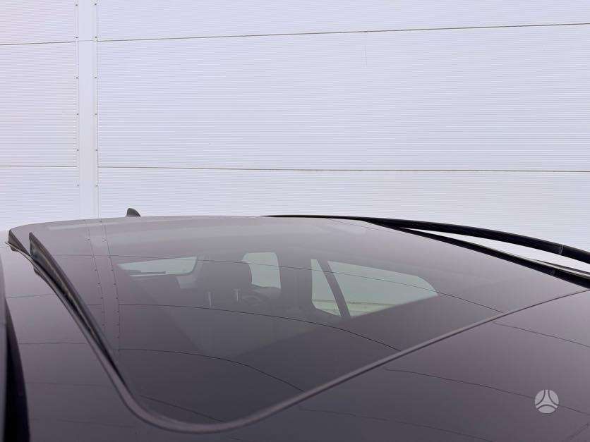 BMW 320 2009 — photo 18
