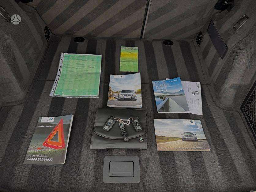 BMW 320 2009 — photo 22