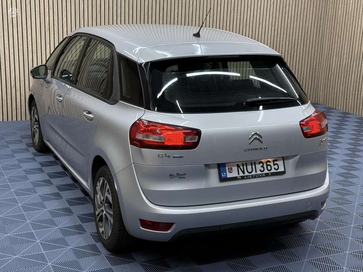 Citroen C4 2015 — photo 10
