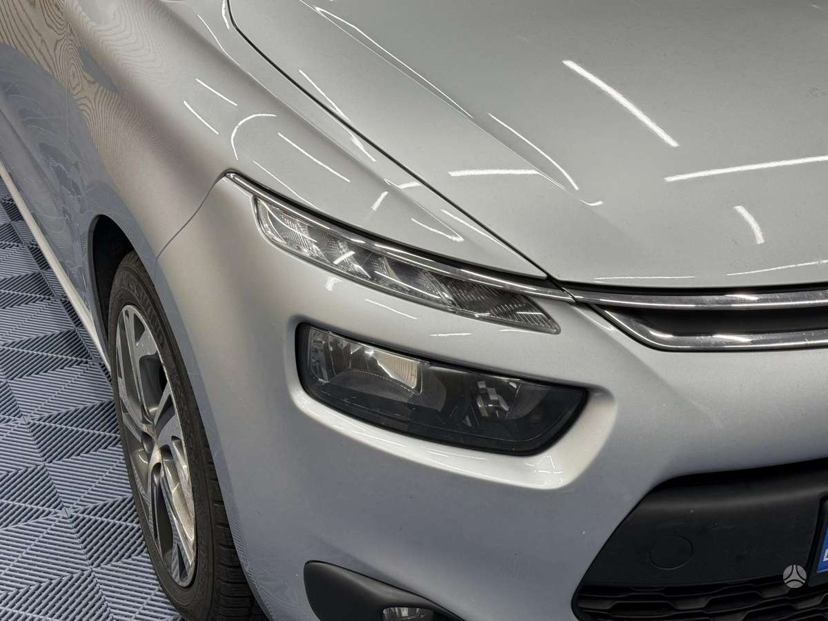 Citroen C4 2015 — photo 31