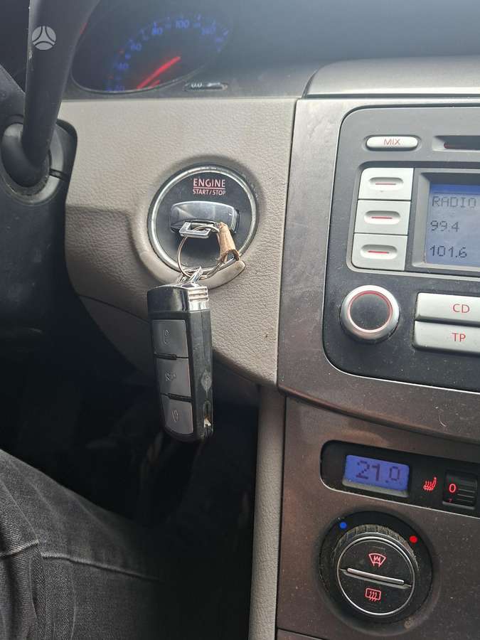 Volkswagen Passat 2008 — photo 13