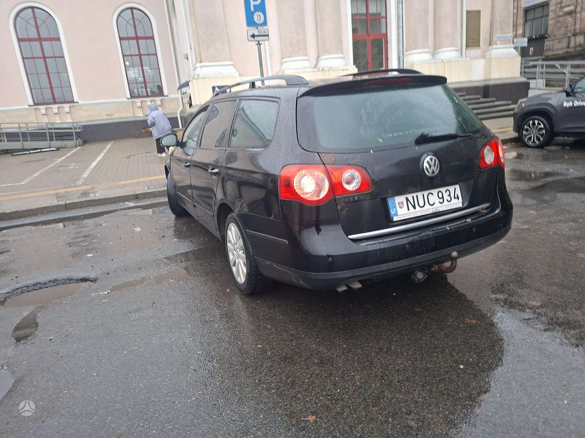 Volkswagen Passat 2008 — engine 1896 cm³, 105 HP (77kW)