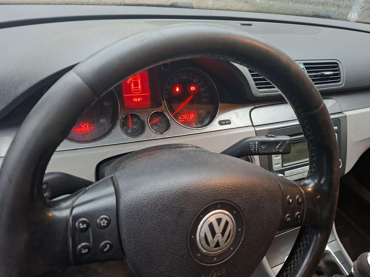 Volkswagen Passat 2008 — photo 7