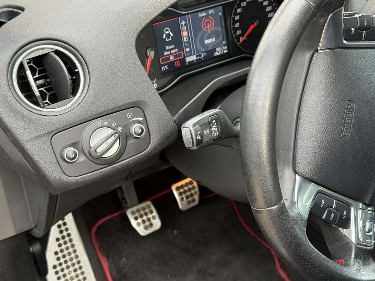 Ford Mondeo 2011 — photo 13