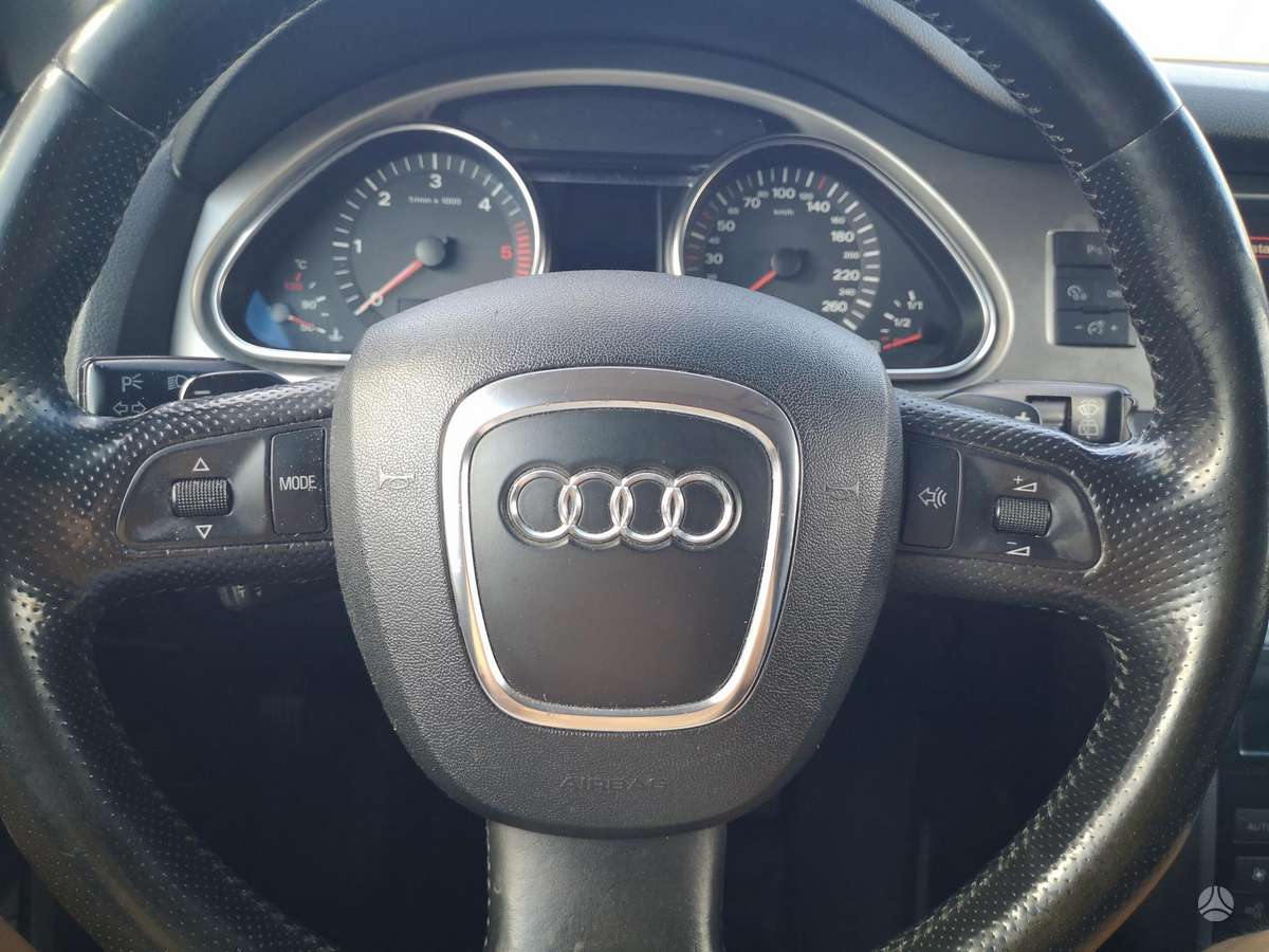 Audi Q7 2007 — фото 17