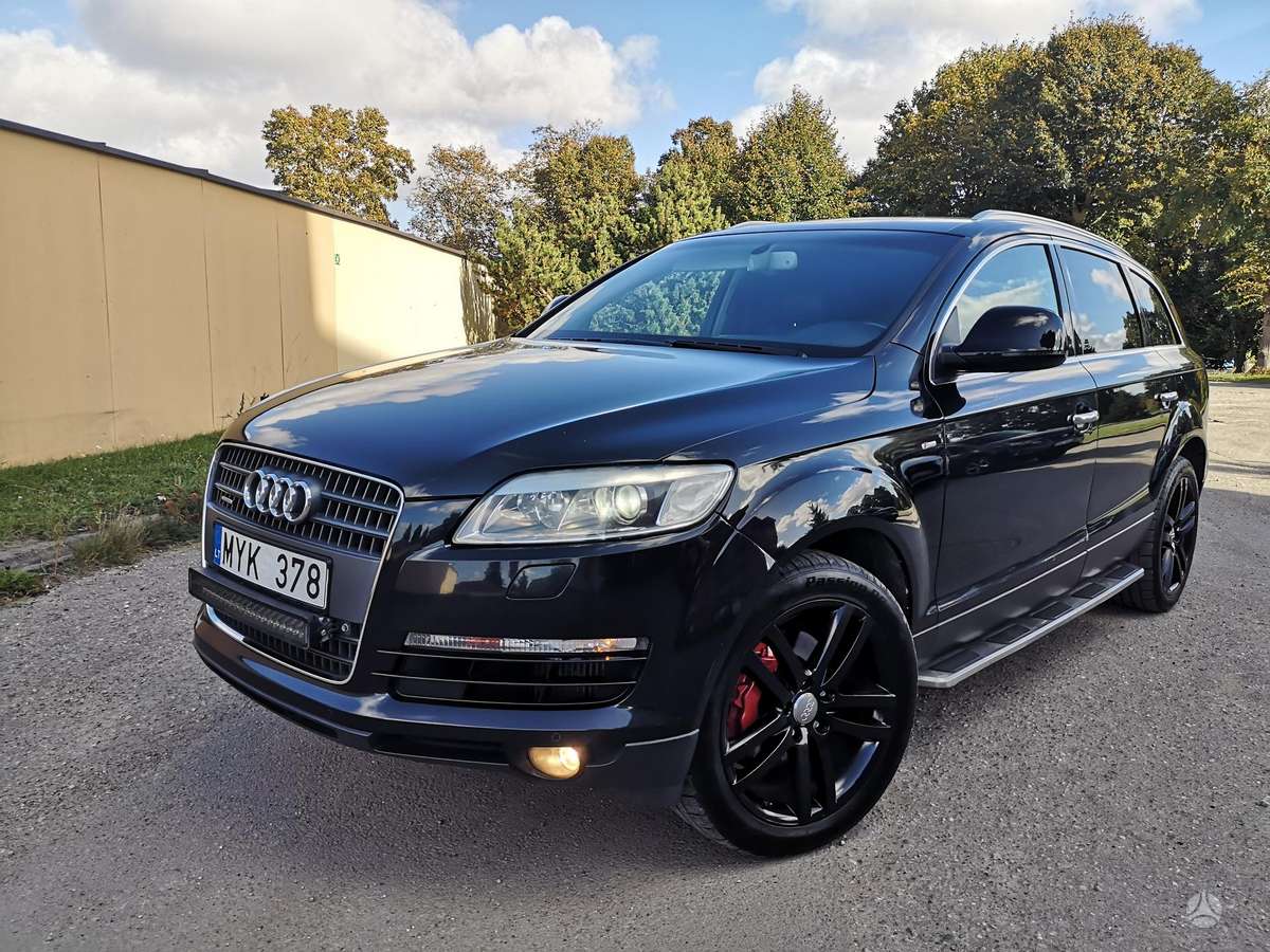 Audi Q7 2007 — вигляд ззаду