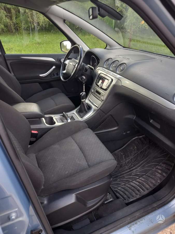 Ford S-MAX 2009 — photo 7