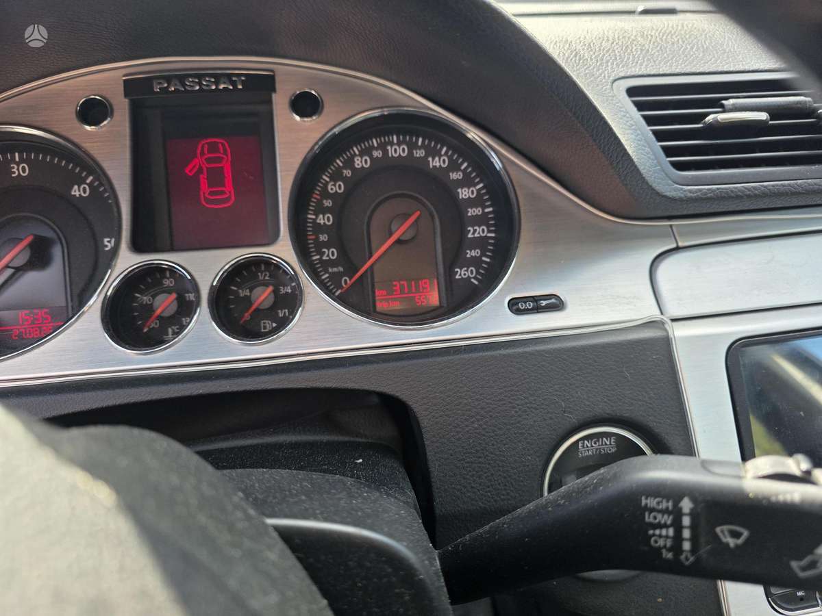 Volkswagen Passat 2007 — photo 14