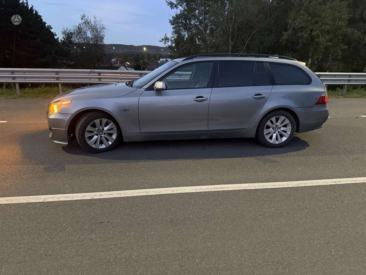 BMW 525 2004 — photo 5