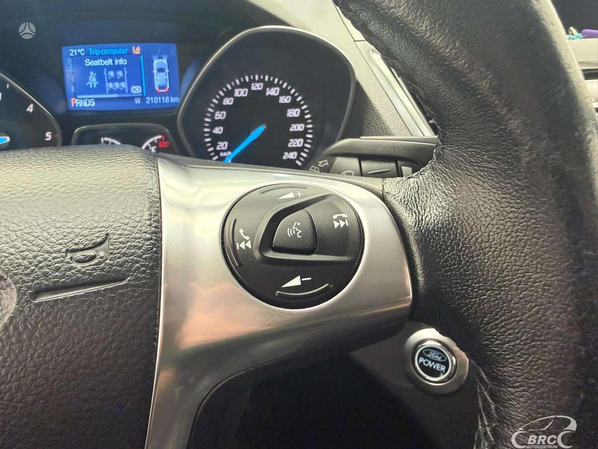 Ford Kuga 2014 — photo 13