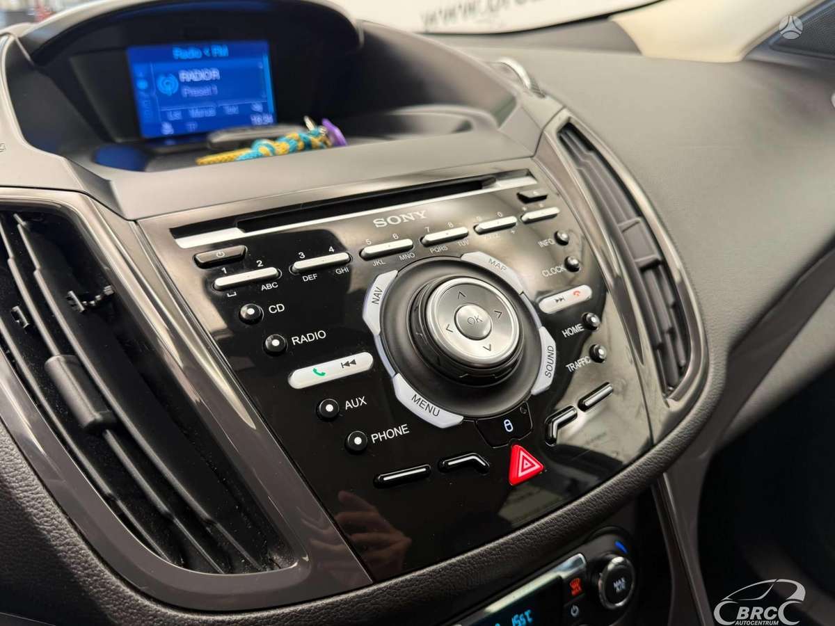 Ford Kuga 2014 — photo 22