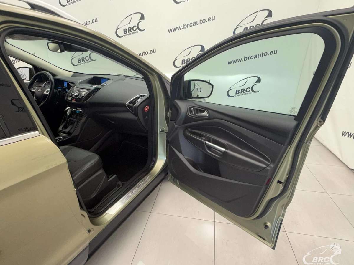 Ford Kuga 2014 — photo 6