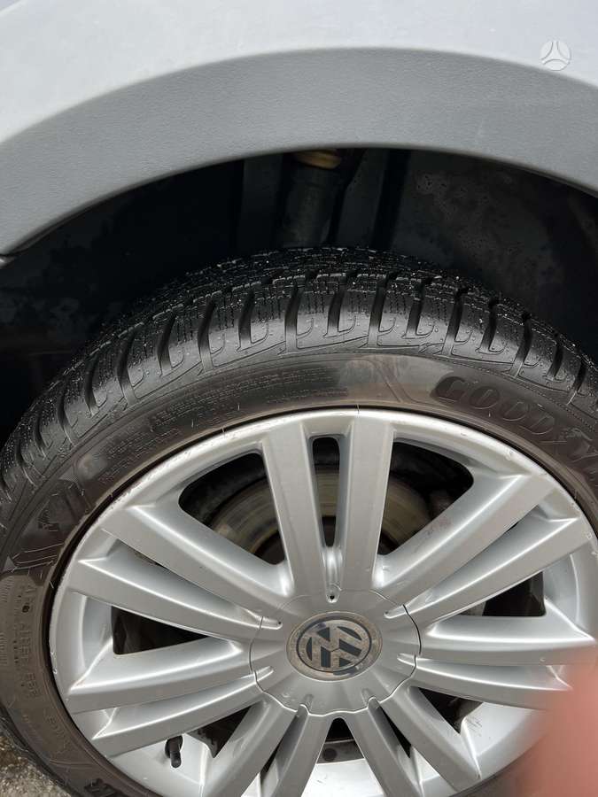 Volkswagen Touran 2008 — photo 26